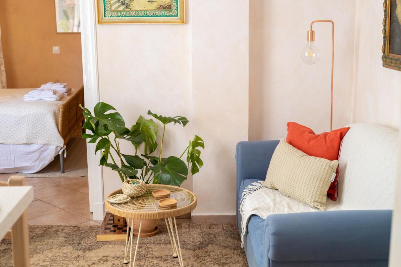 아테네 Mediterranean House - 12 Min From Acropolis! 아파트 외부 사진